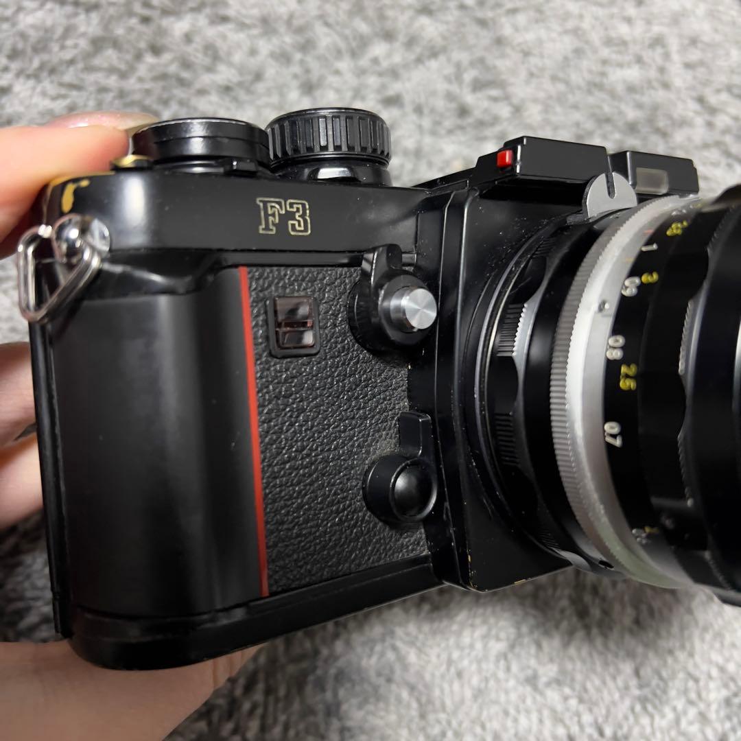 Nikon　F3 + 28mm F3.5 単焦点レンズ