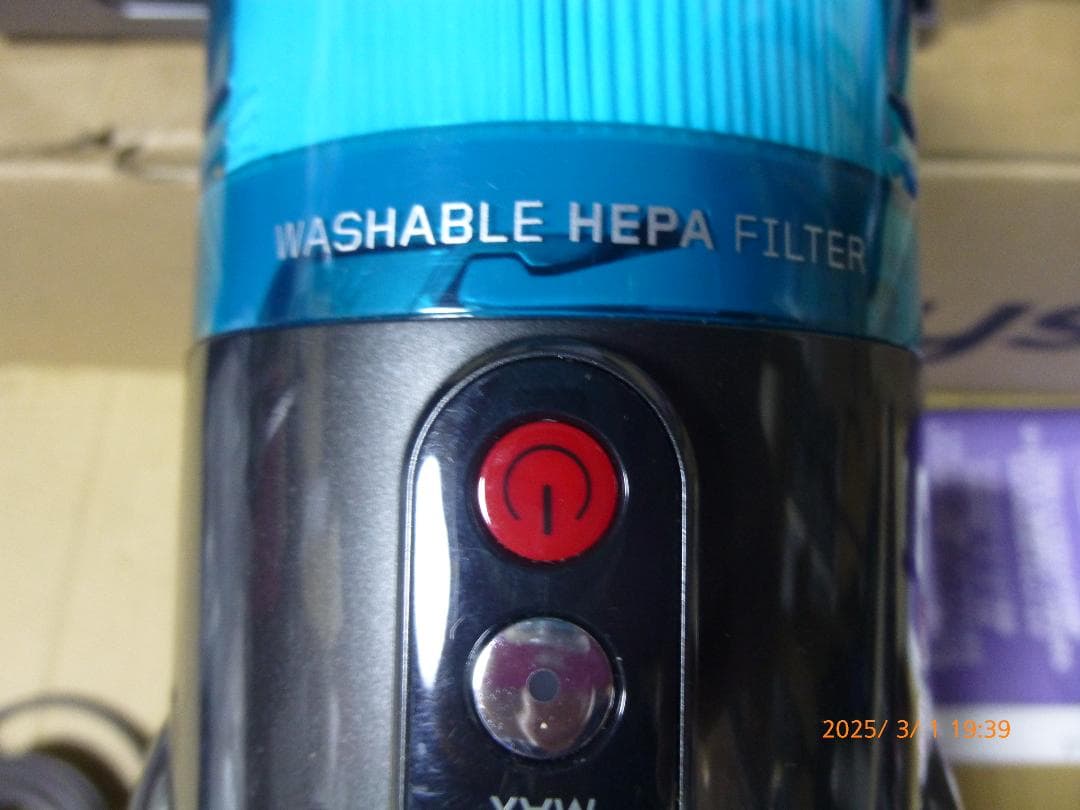 ダイソン micro 1.5kg SV21　ニッケル　Wソフトローラーおまけ