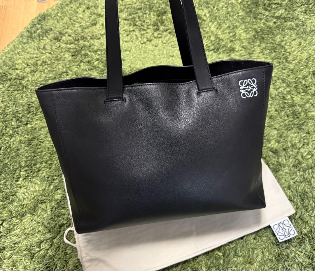 ロエベ イースト ウエスト ショッパー トートバッグ レザー かいとん