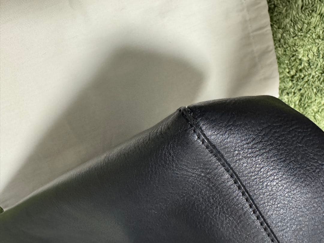 ロエベ イースト ウエスト ショッパー トートバッグ レザー かいとん