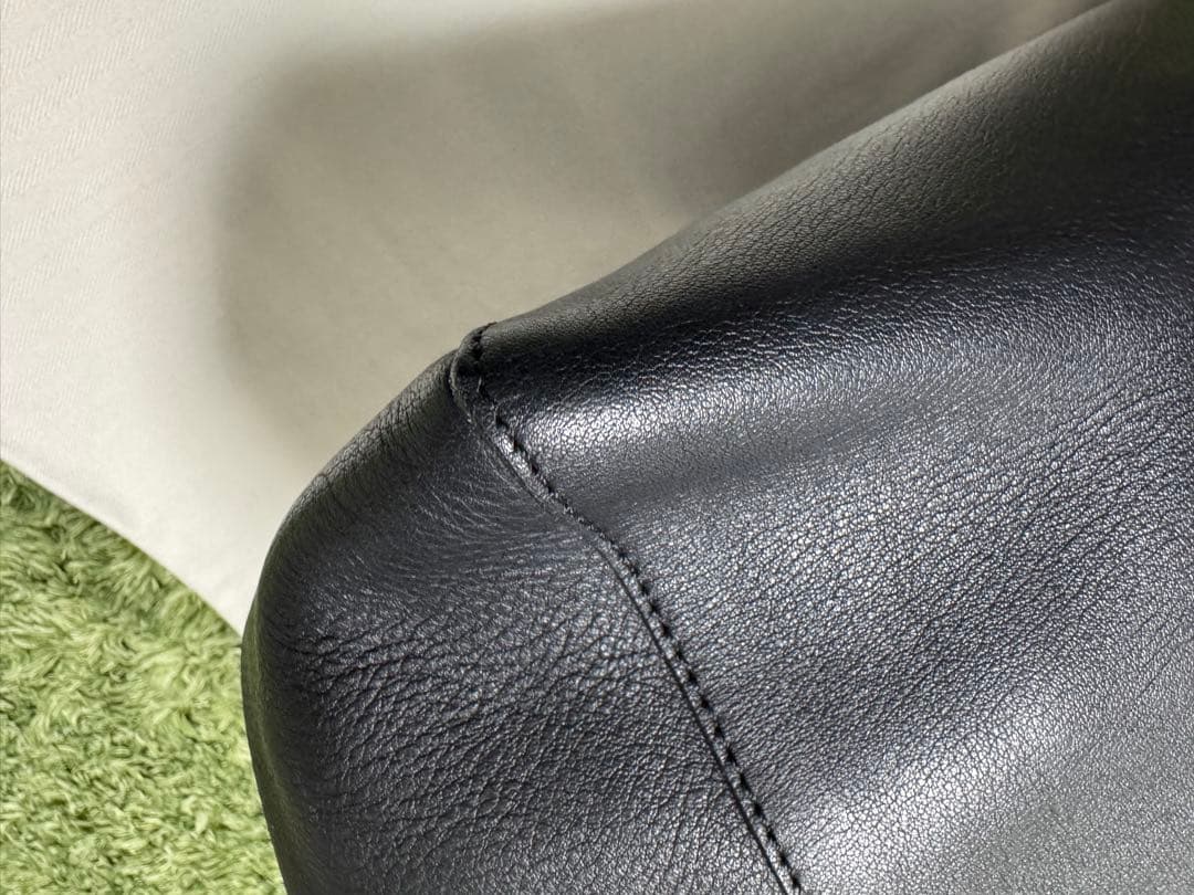 ロエベ イースト ウエスト ショッパー トートバッグ レザー かいとん