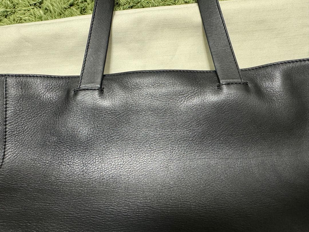 ロエベ イースト ウエスト ショッパー トートバッグ レザー かいとん