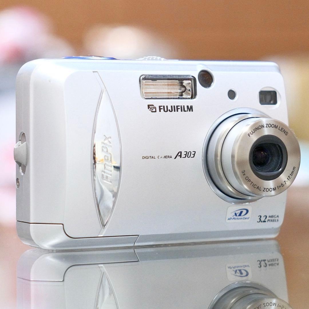 動作品 平成レトロ CCD Y2K FUJIFILM FinePix A303