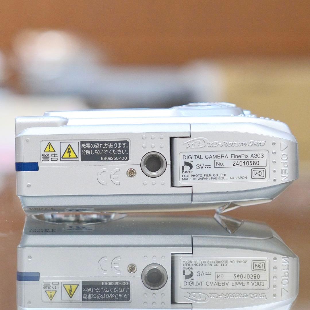 動作品 平成レトロ CCD Y2K FUJIFILM FinePix A303