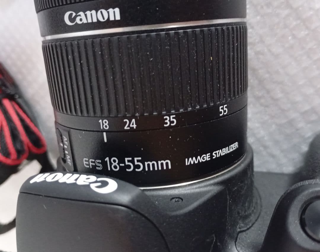 CANON kiss X9 デジタル一眼レフ 18-55mm　美品！