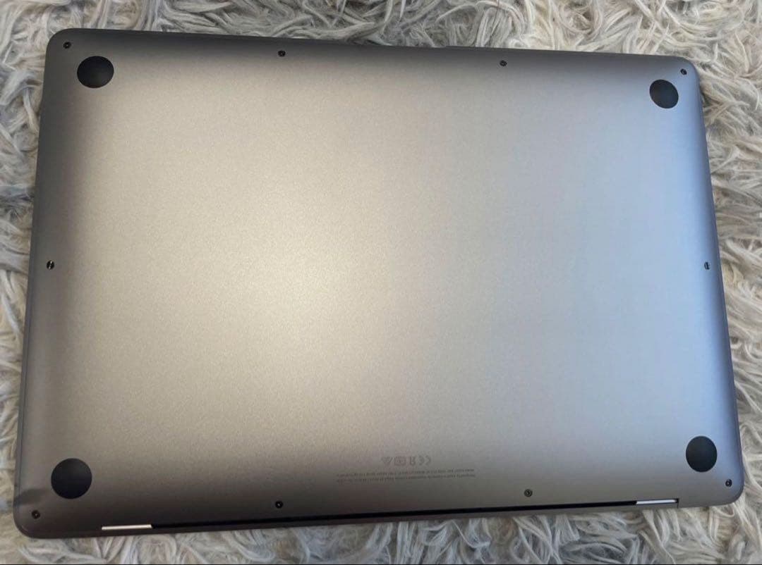 macbook Air M1 2020 13インチ 8GB/256GB