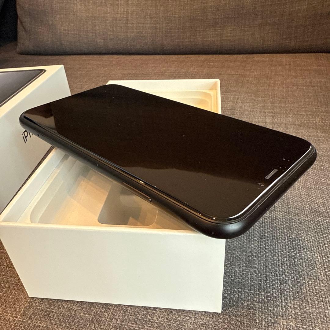 スマートフォン本体 iPhone XR White 64 GB Softbank