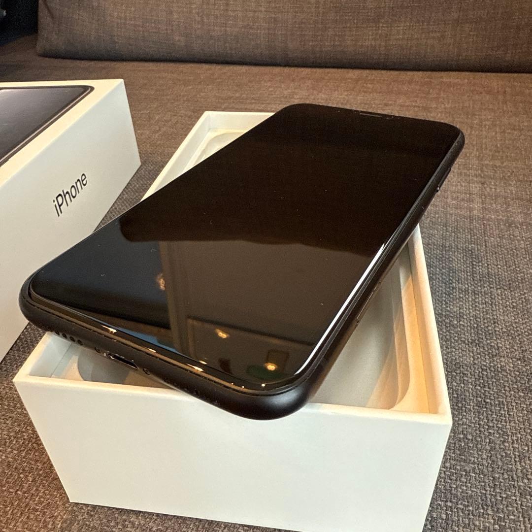 スマートフォン本体 iPhone XR White 64 GB Softbank