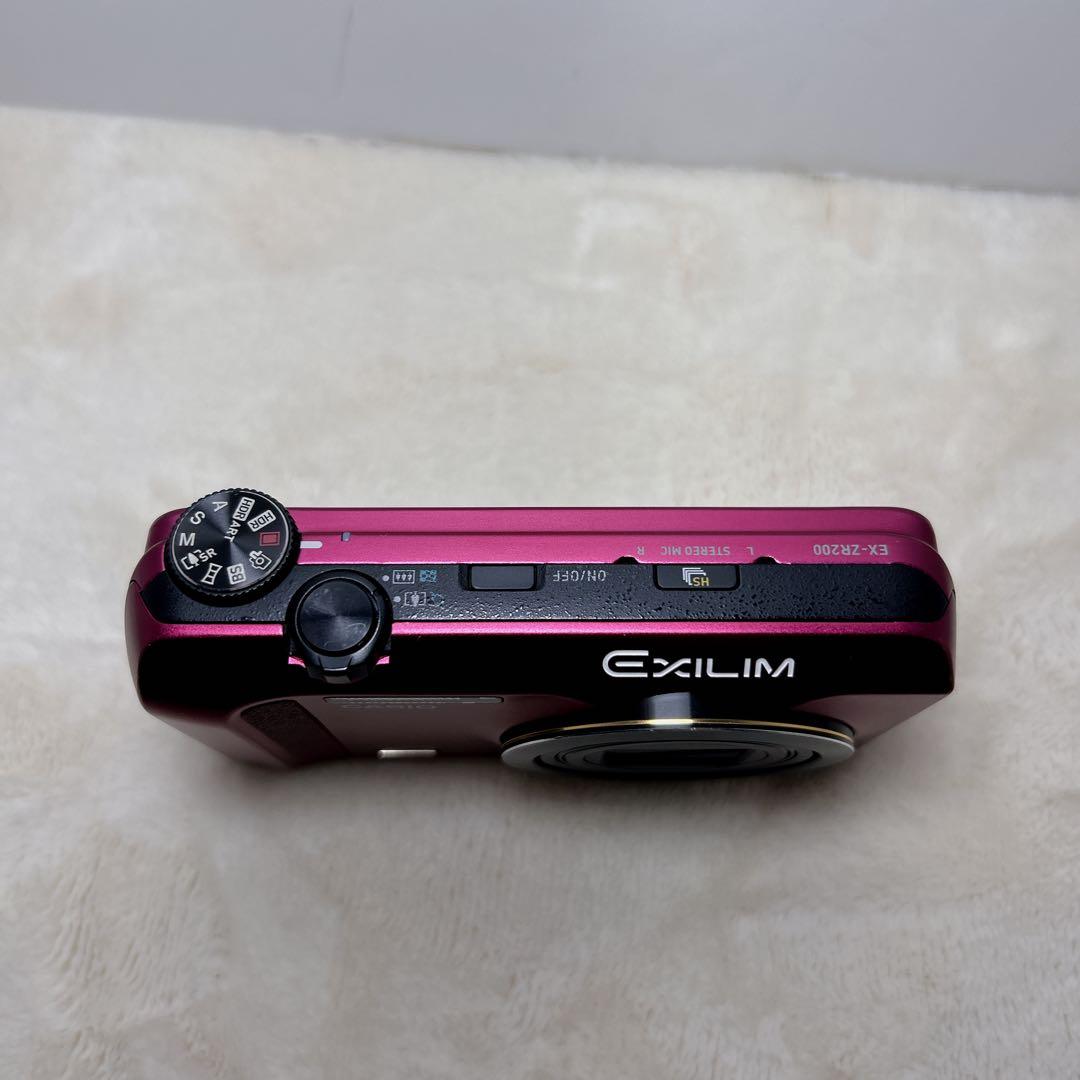 【美品】CASIO EXILIM EX-ZR200 コンパクトデジタルカメラ