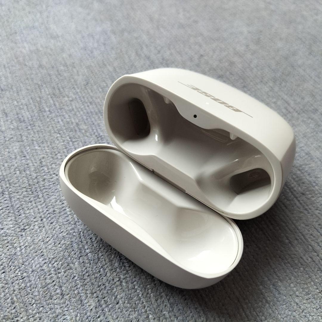 【最終値下げ】Bose QuietComfort Ultra Earbuds 白