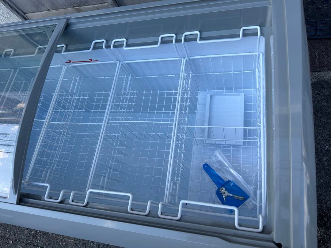 【動確済み】2024年 美品 業務用 冷凍ショーケース JCMCS-330L