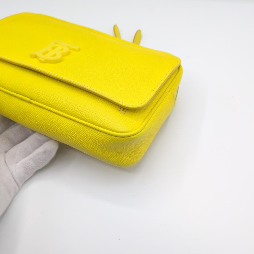 良品✨バーバリー ショルダーバッグ クロスボディバッグ レザー イエロー GR