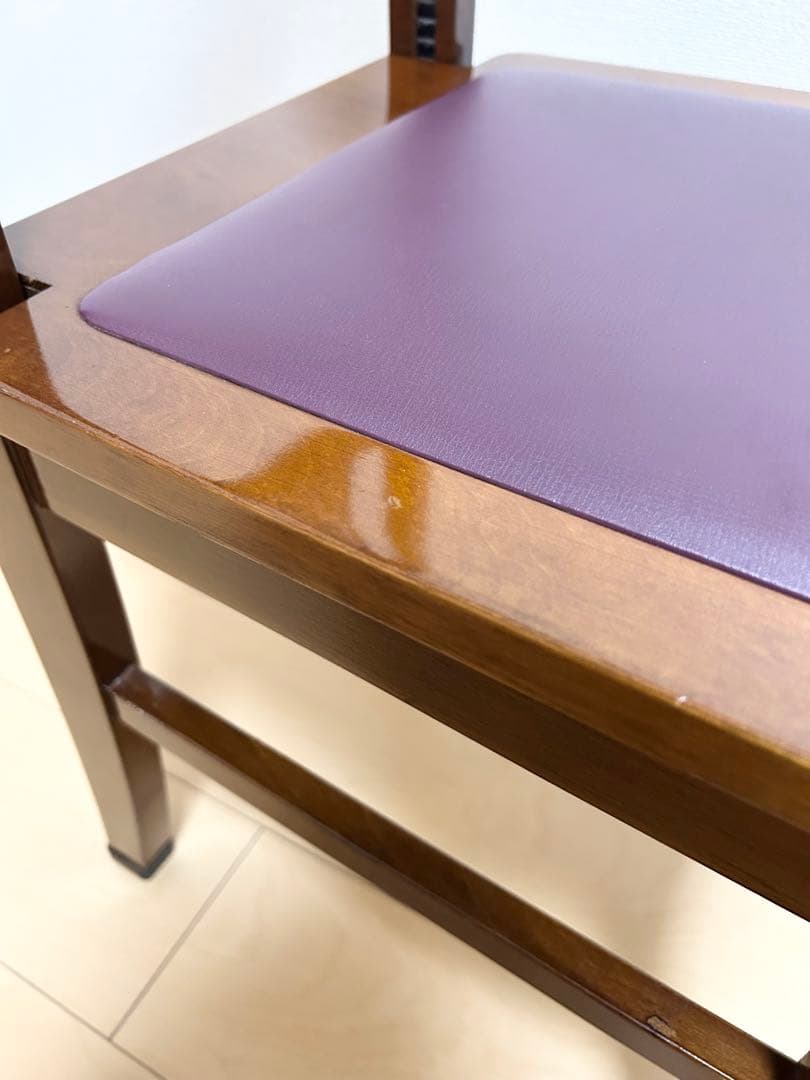 ピアノ　トムソン椅子　木目　茶　ウォールナット