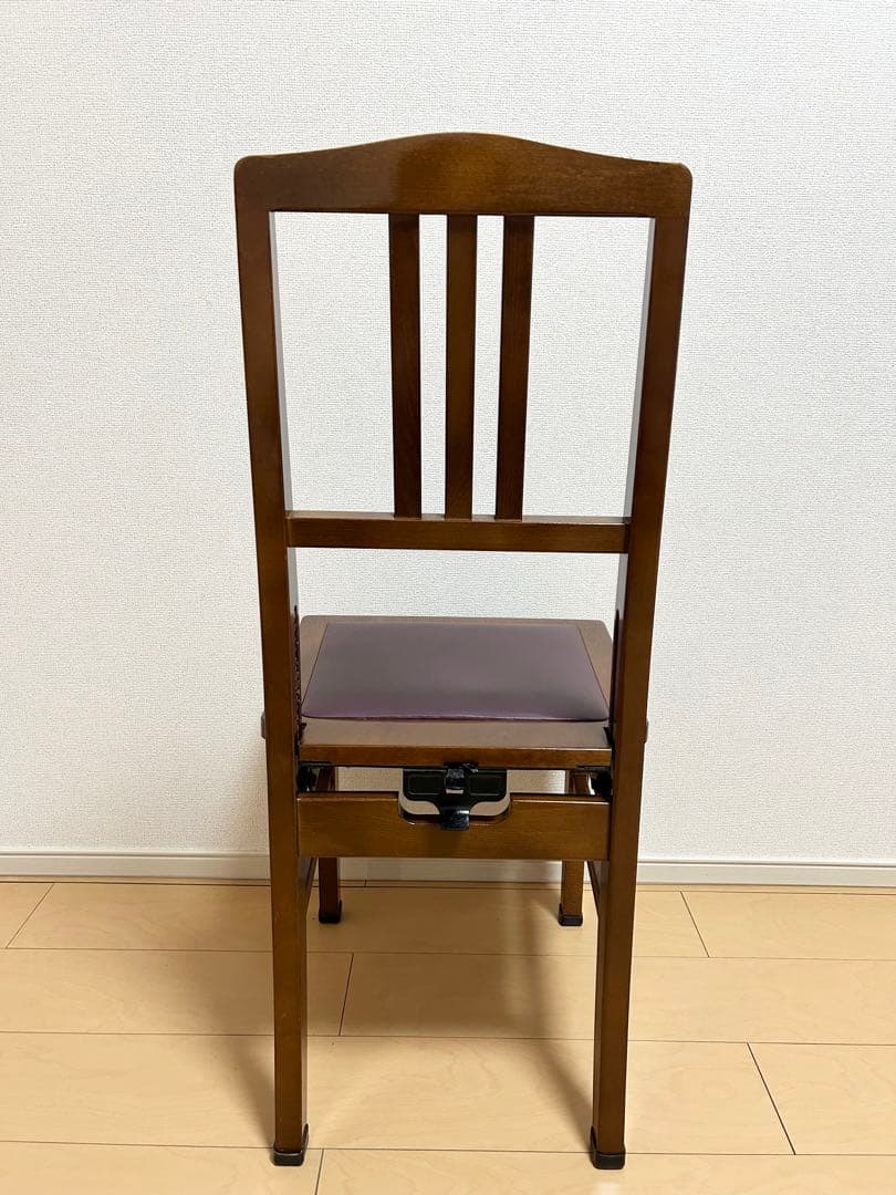 ピアノ　トムソン椅子　木目　茶　ウォールナット