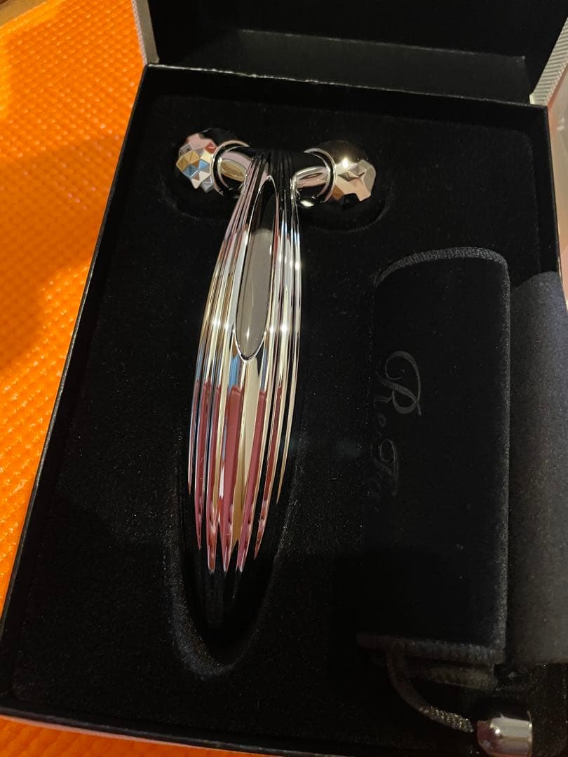 リファ　ReFa 美顔ローラー 美顔器 新品未使用　RF-RF2121B