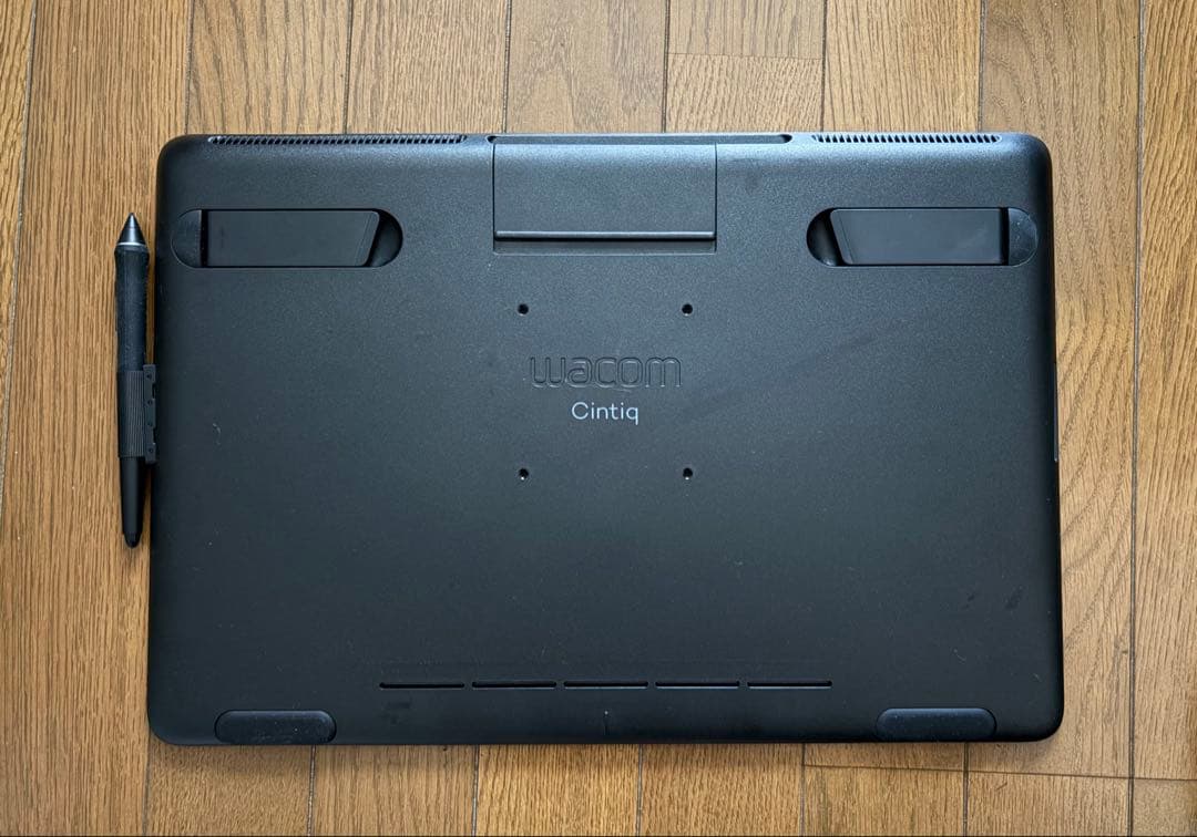 【更新】ワコム 液タブ 液晶ペンタブレット Wacom Cintiq 16