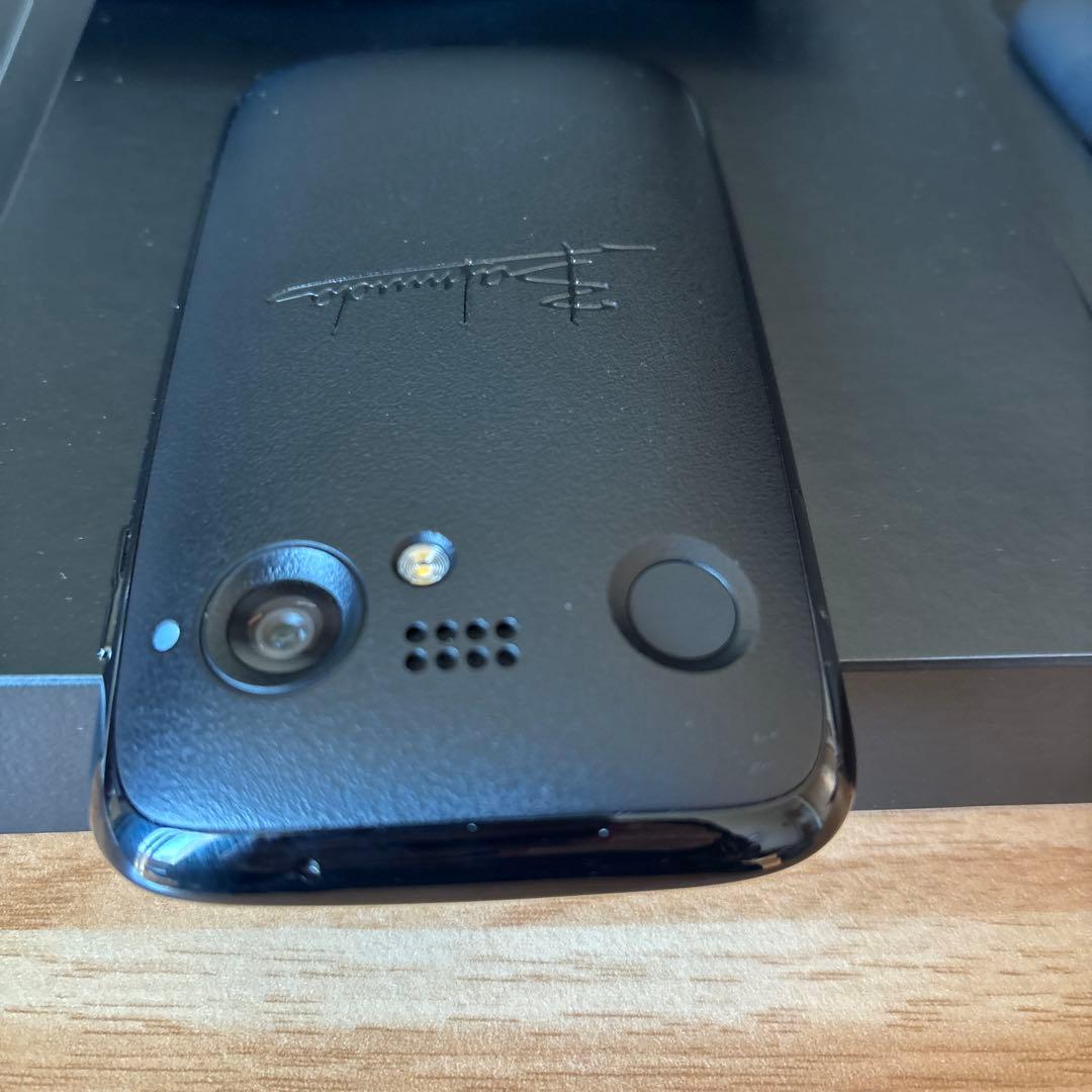 な*し様 【SIMフリー】 BALMUDA Phone ブラック A101BM