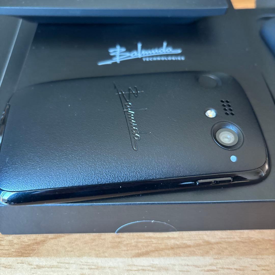 な*し様 【SIMフリー】 BALMUDA Phone ブラック A101BM