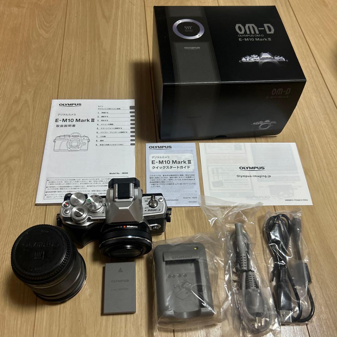 ミラーレスカメラ オリンパス OM-D E-M10 MarkIII