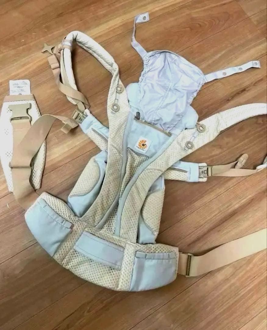 エルゴ　抱っこは紐　おんぶ紐　アイボリー　ベージュ