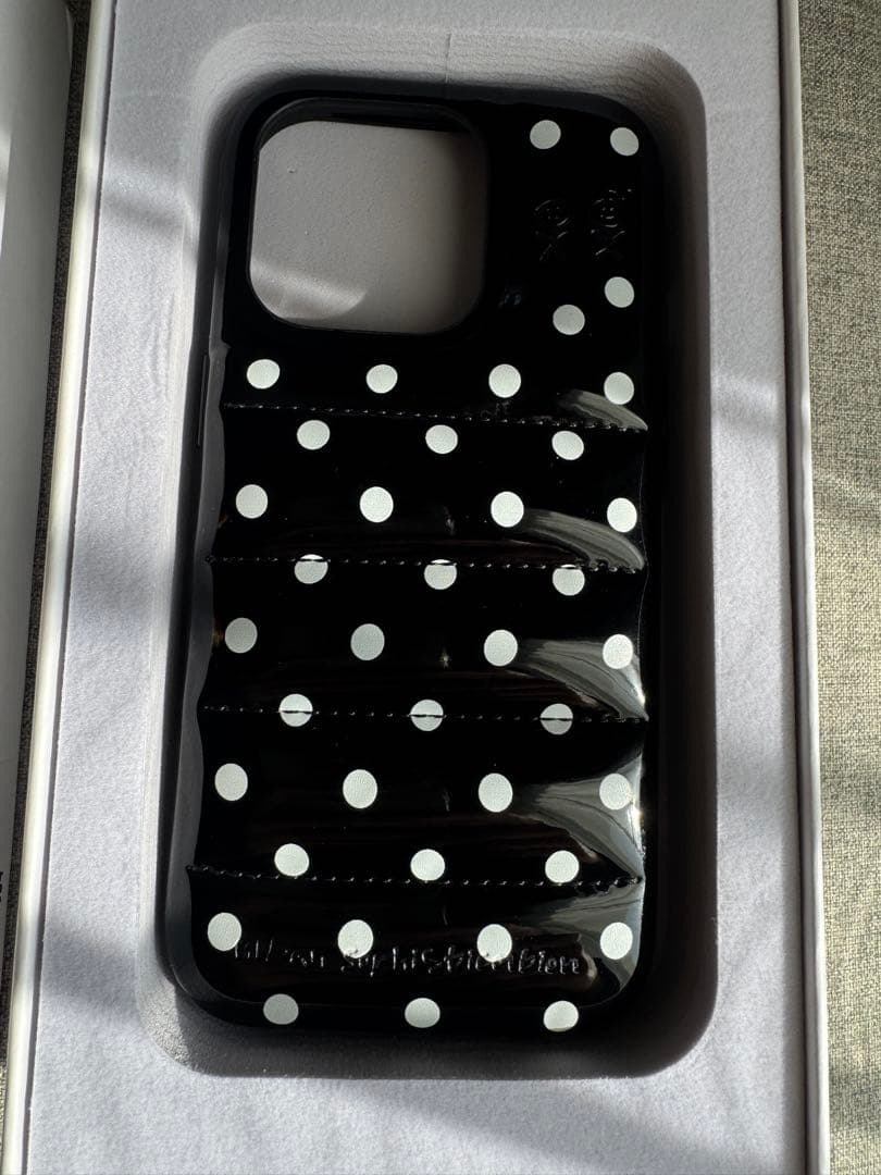 urban sophistication ドット　iPhone16proケース