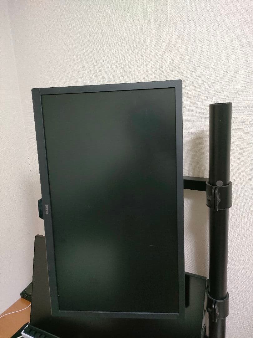 モニター2枚セット（60HZ、75HZ対応）デュアルモニターアーム ブラック付き