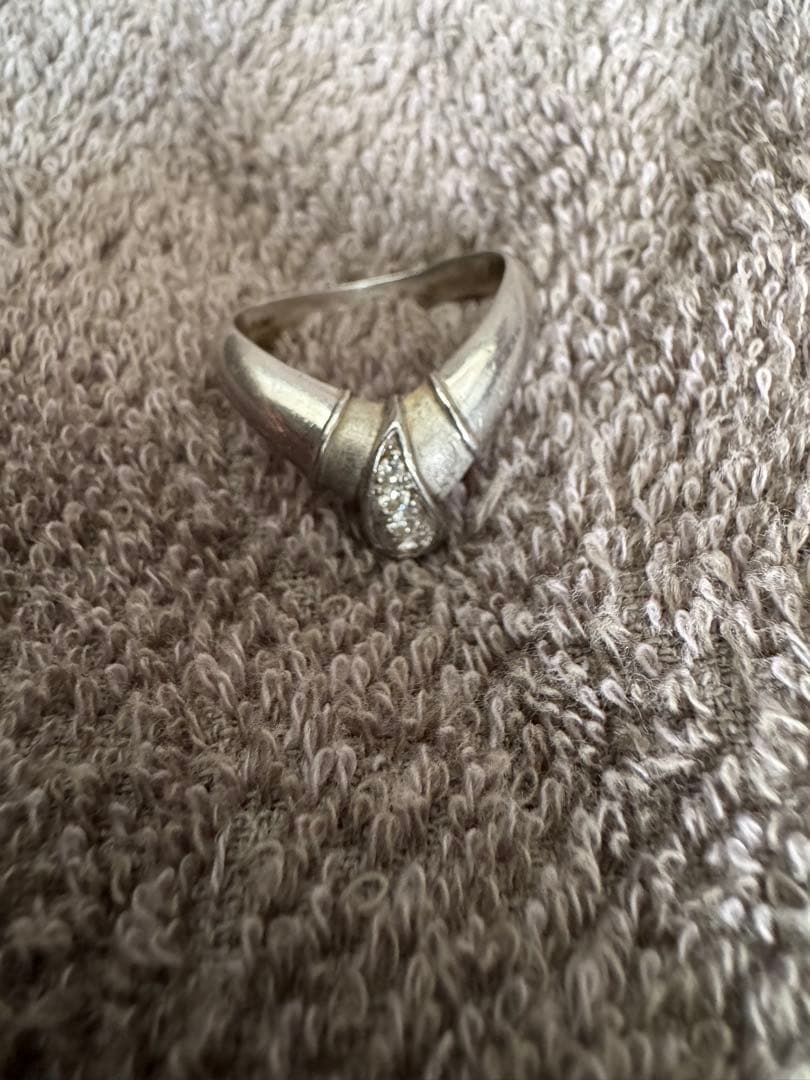 プラチナ900製ダイヤモンドリング 6g