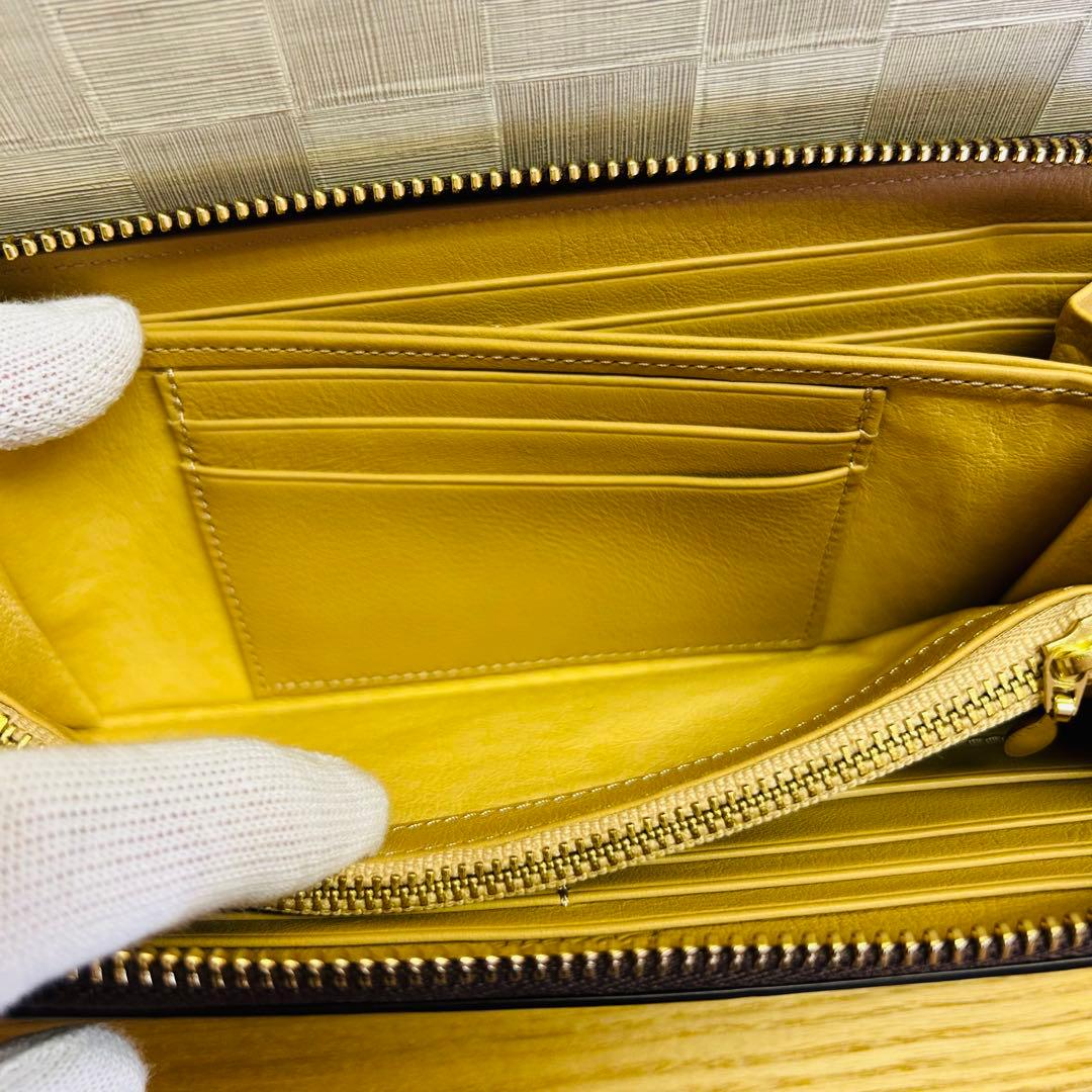 【パオ】Brelio ラウンドジップウォレット