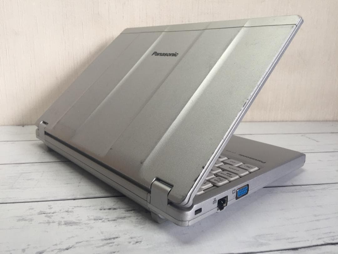 パナソニック CF-SZ5 12.1型高解像度 軽量コンパクト ノートパソコン