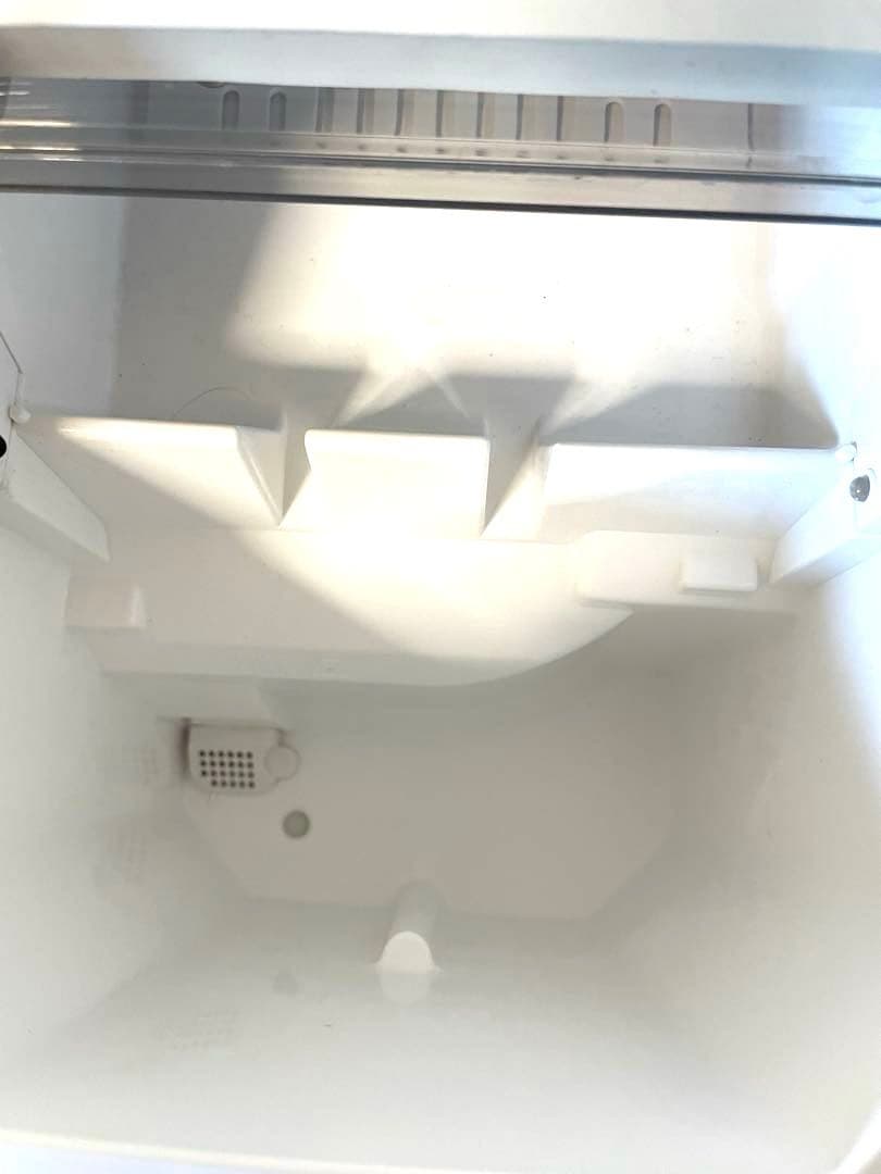 ベルソス　高速製氷機 VS-HI04BE (ホワイト)美品