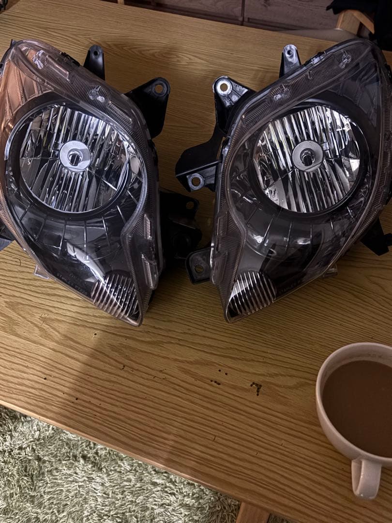 【中古　美品】　フォルツァ　mf10 ヘッドライト左右　HID屋LEDバルブ