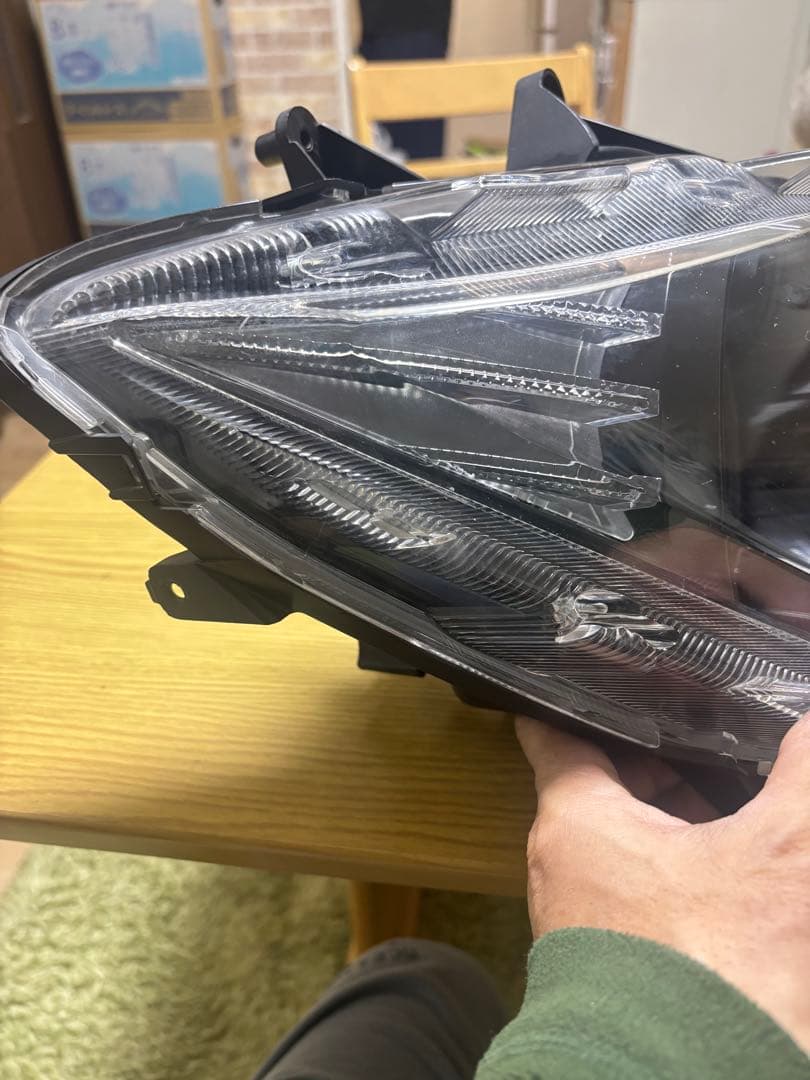 【中古　美品】　フォルツァ　mf10 ヘッドライト左右　HID屋LEDバルブ