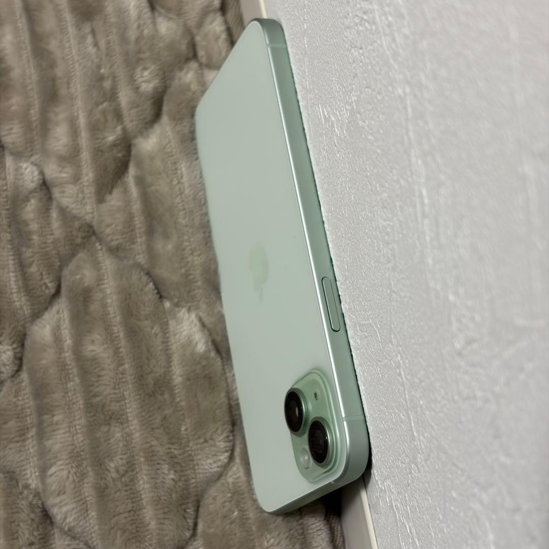 Apple iPhone 15 Plus グリーン 256GB