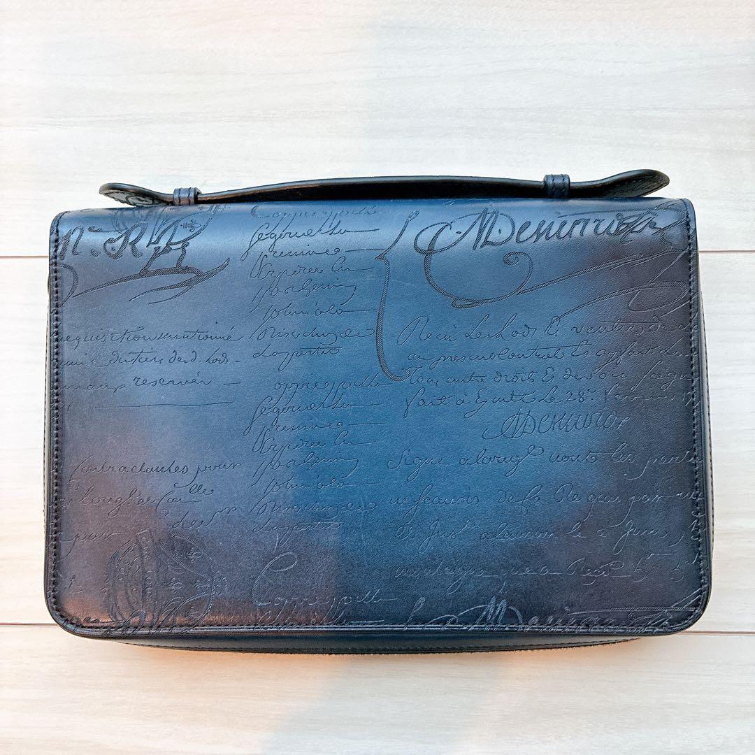 【ベルルッティ】イタウバ ワイド マキシウォレット