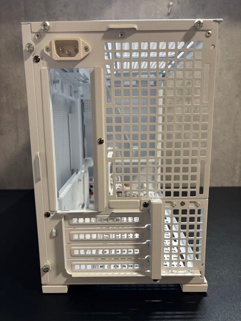 JONSBO D32 M-ATXケース (D32 PRO-ホワイト)