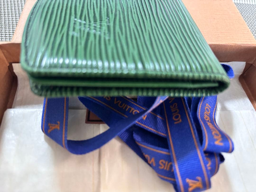 ルイヴィトンエピケース美品