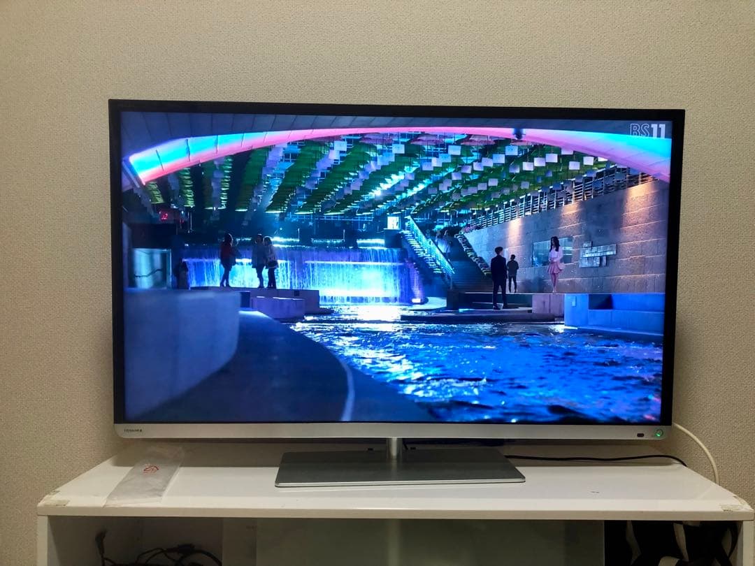 東芝 TOSHIBA REGZA 40J7 40インチ テレビ 40V型