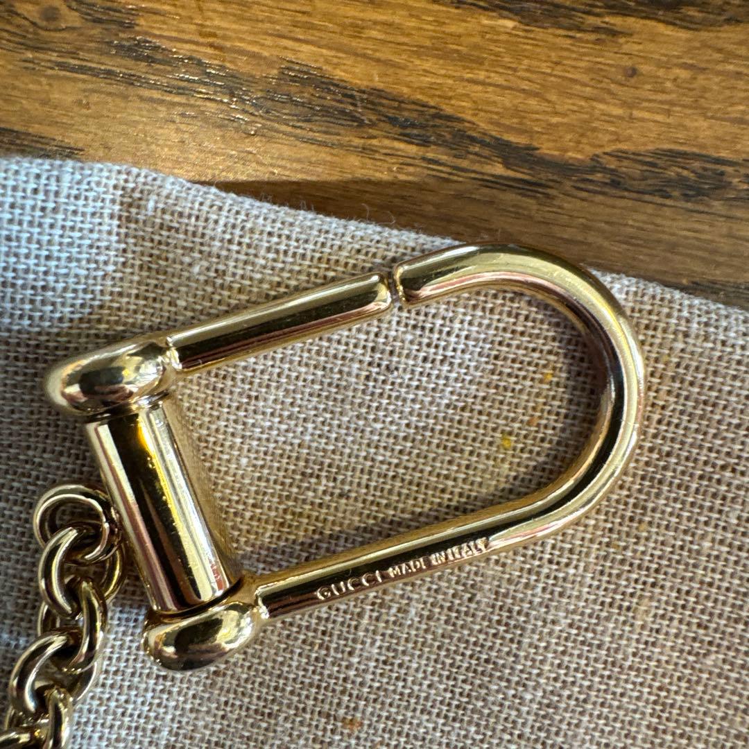 GUCCI airpodsケース