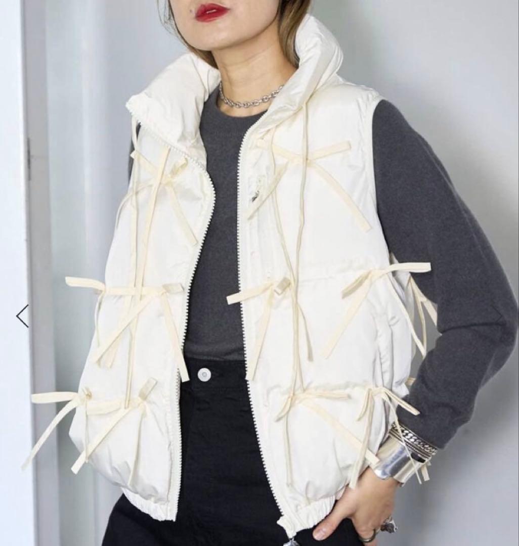 新品未使用SANDY LIANGリボン付きホワイトダウンベスト