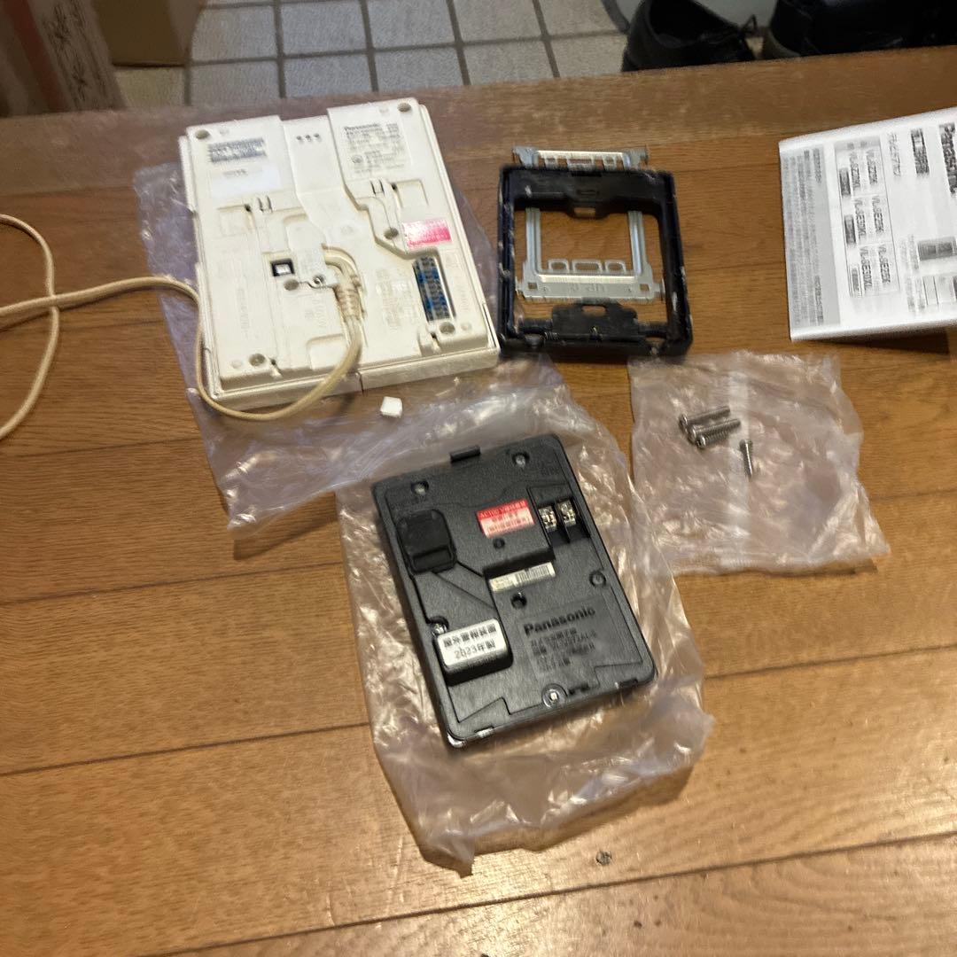パナソニック ドアホン VL-V572A/VL-MWZ300 2023年製説明書