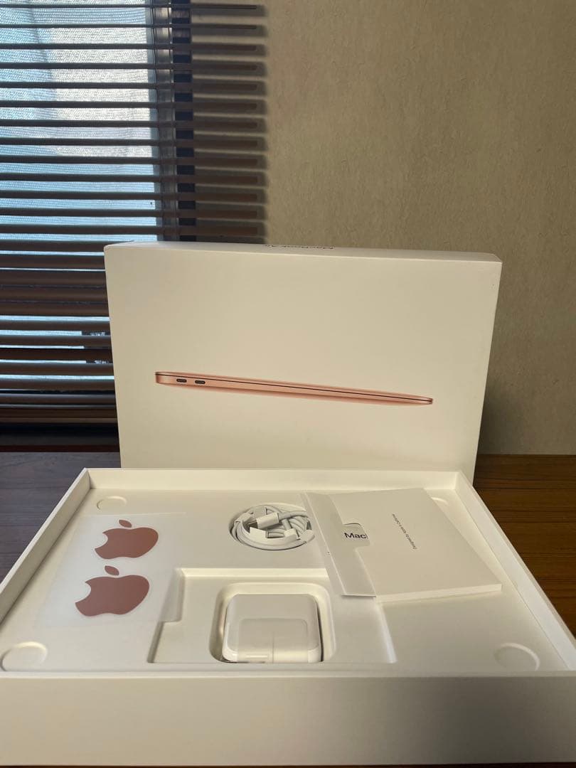 MacBook Air M1 13インチ ゴールド 本体