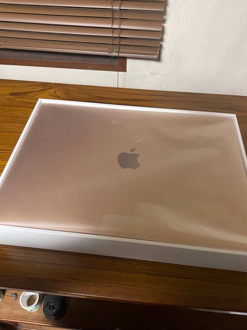 MacBook Air M1 13インチ ゴールド 本体