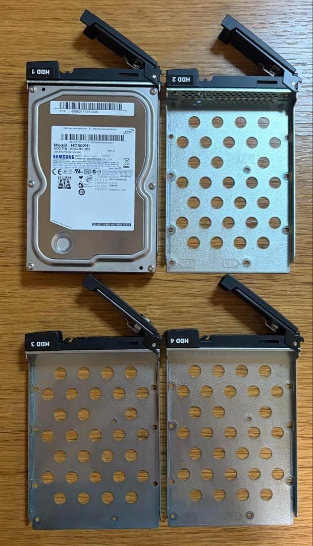 HDMI出力対応ネットワークビデオレコーダー QNAP VS-4116Pro+