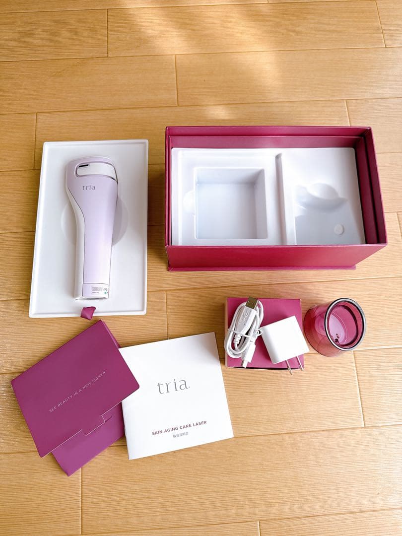 【美品】トリア・スキンエイジングケアレーザー