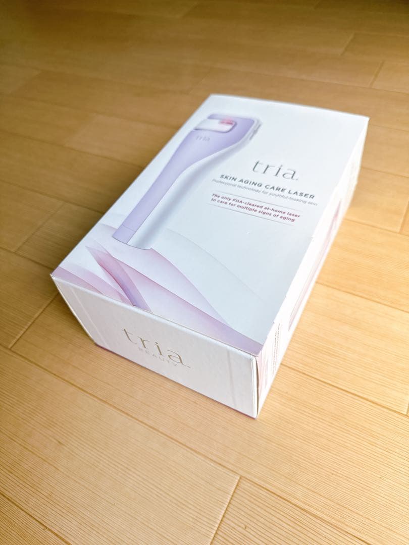 【美品】トリア・スキンエイジングケアレーザー