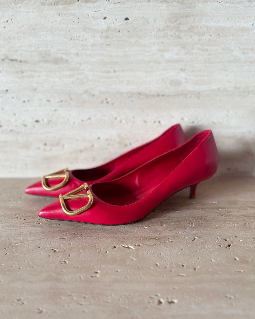 ♡*様 【VALENTINO】パンプス　ヒール　レッド　Vロゴ　36 1/2