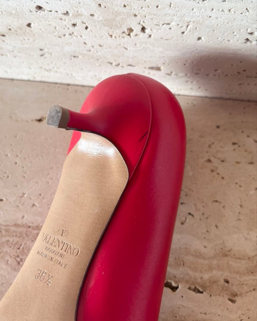 ♡*様 【VALENTINO】パンプス　ヒール　レッド　Vロゴ　36 1/2