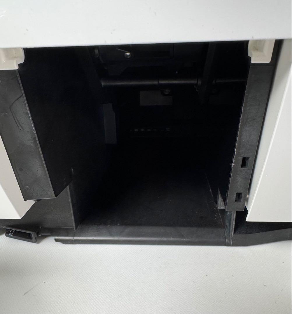 DeLonghi MAGNIFICA S ホワイト ECAM23120