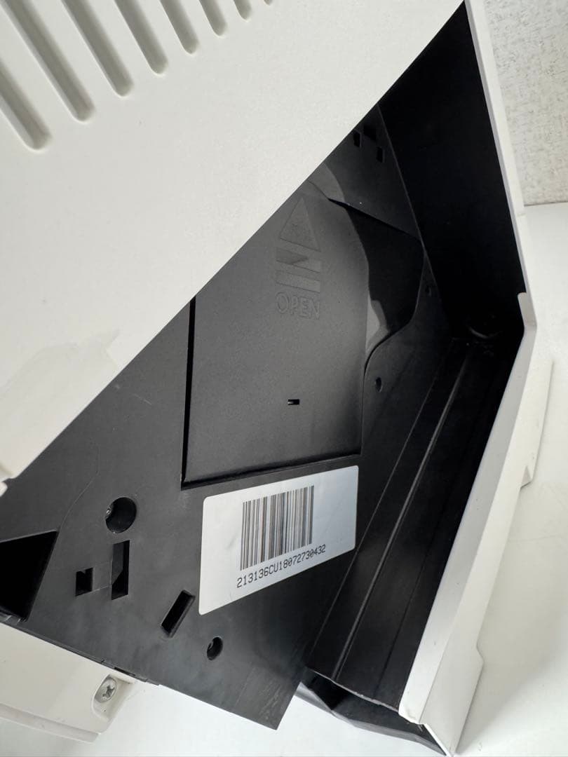 DeLonghi MAGNIFICA S ホワイト ECAM23120