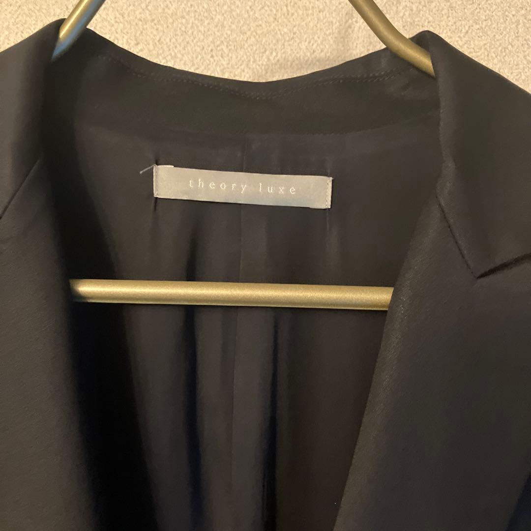 theory luxe executive 40濃紺パンツスーツ上下